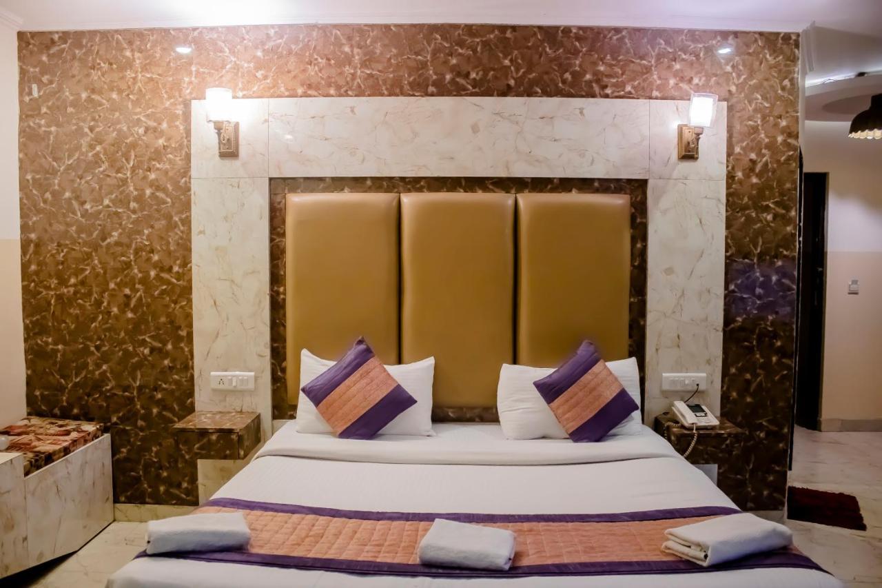 Hotel Airport City Delhi International Airport Nova Deli Exterior foto